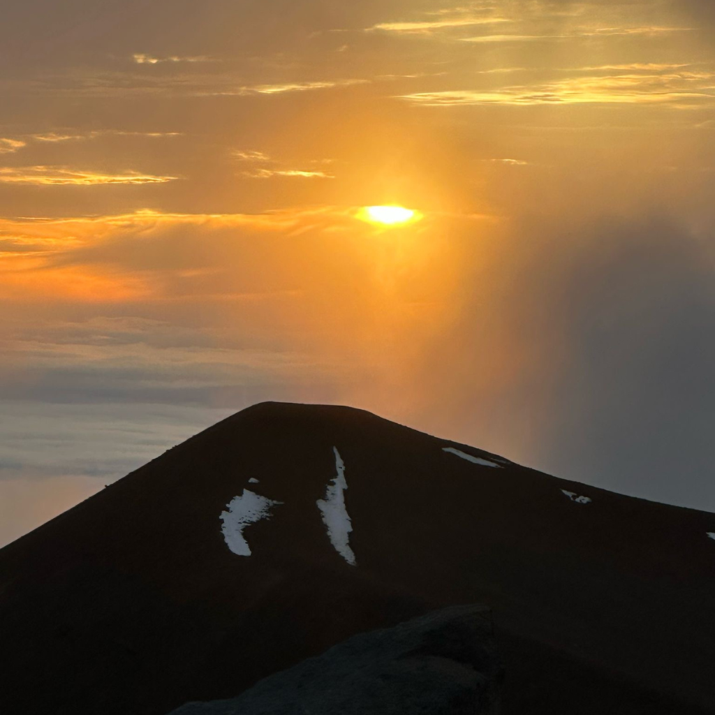 Seelenerinnerungsorte finden: Warum dich manche Plätze „rufen“ und wie du sie erkennst
